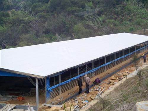 830型pvc采光波浪瓦 鋼結構工程用防腐隔熱梯型復合瓦 九江pvc瓦廠家銷售